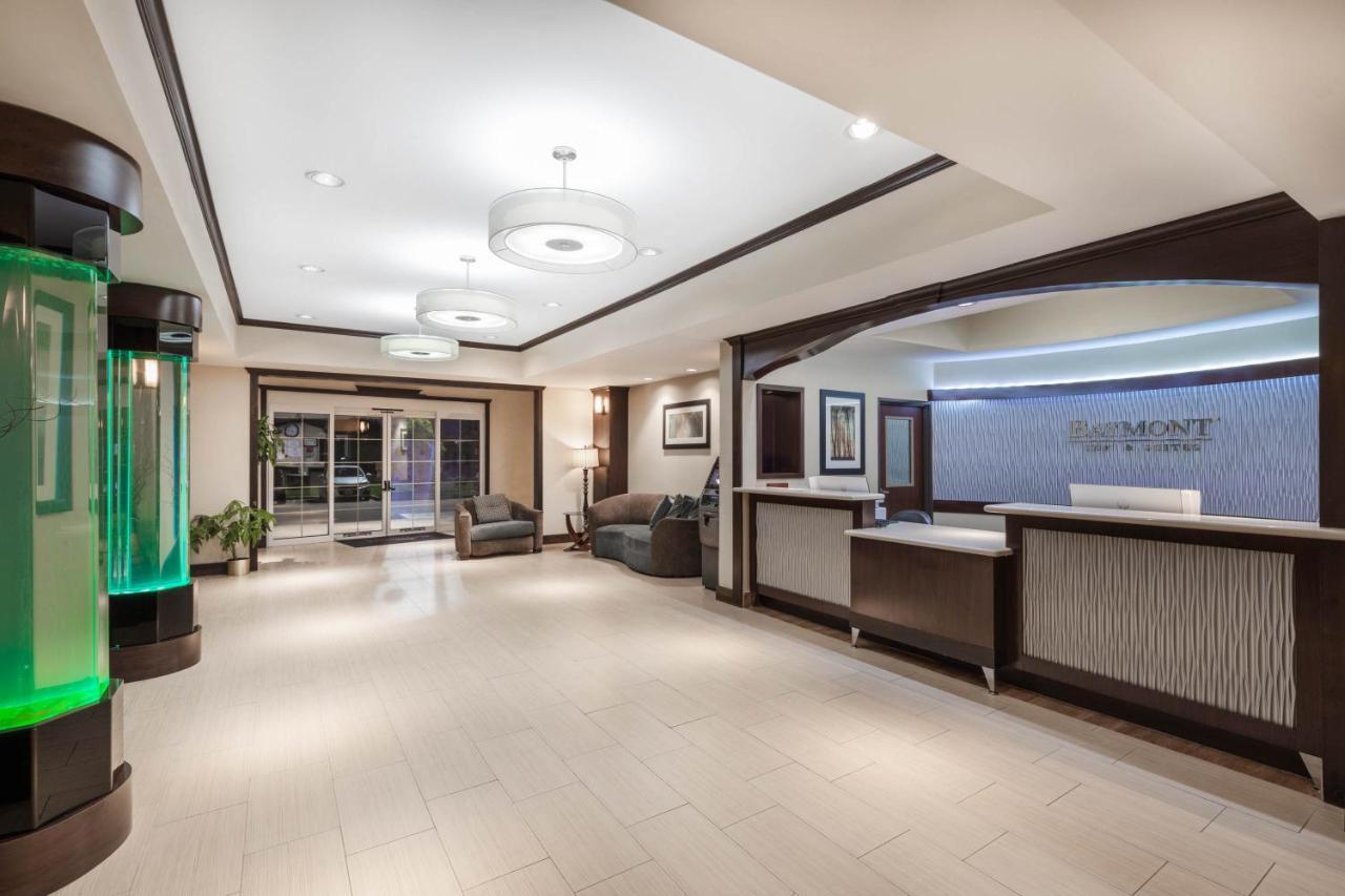 Baymont By Wyndham Victoria Hotel Exterior photo